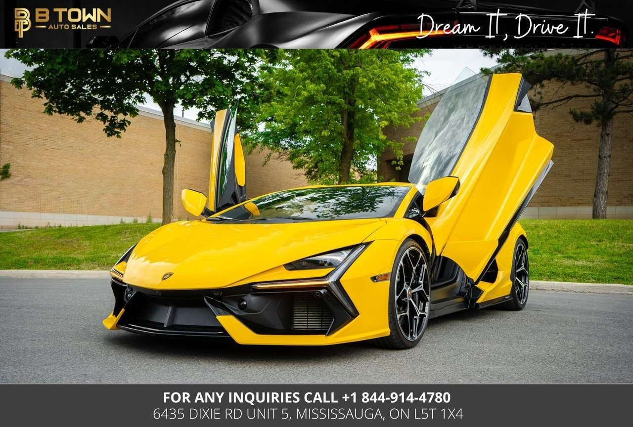 2024 Lamborghini Revuelto