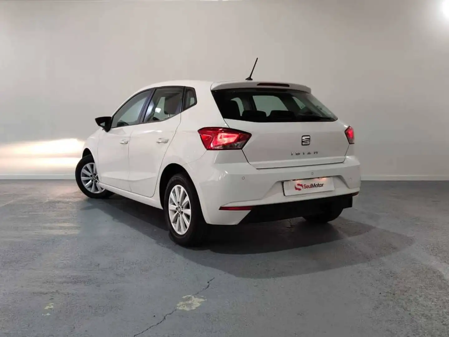 SEAT Ibiza 1.0 TSI S&S Style 95 Weiß - 2