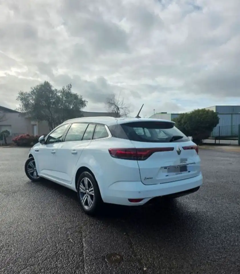 Renault Megane MÃ©gane IV Berline Blue dCi 115 Business