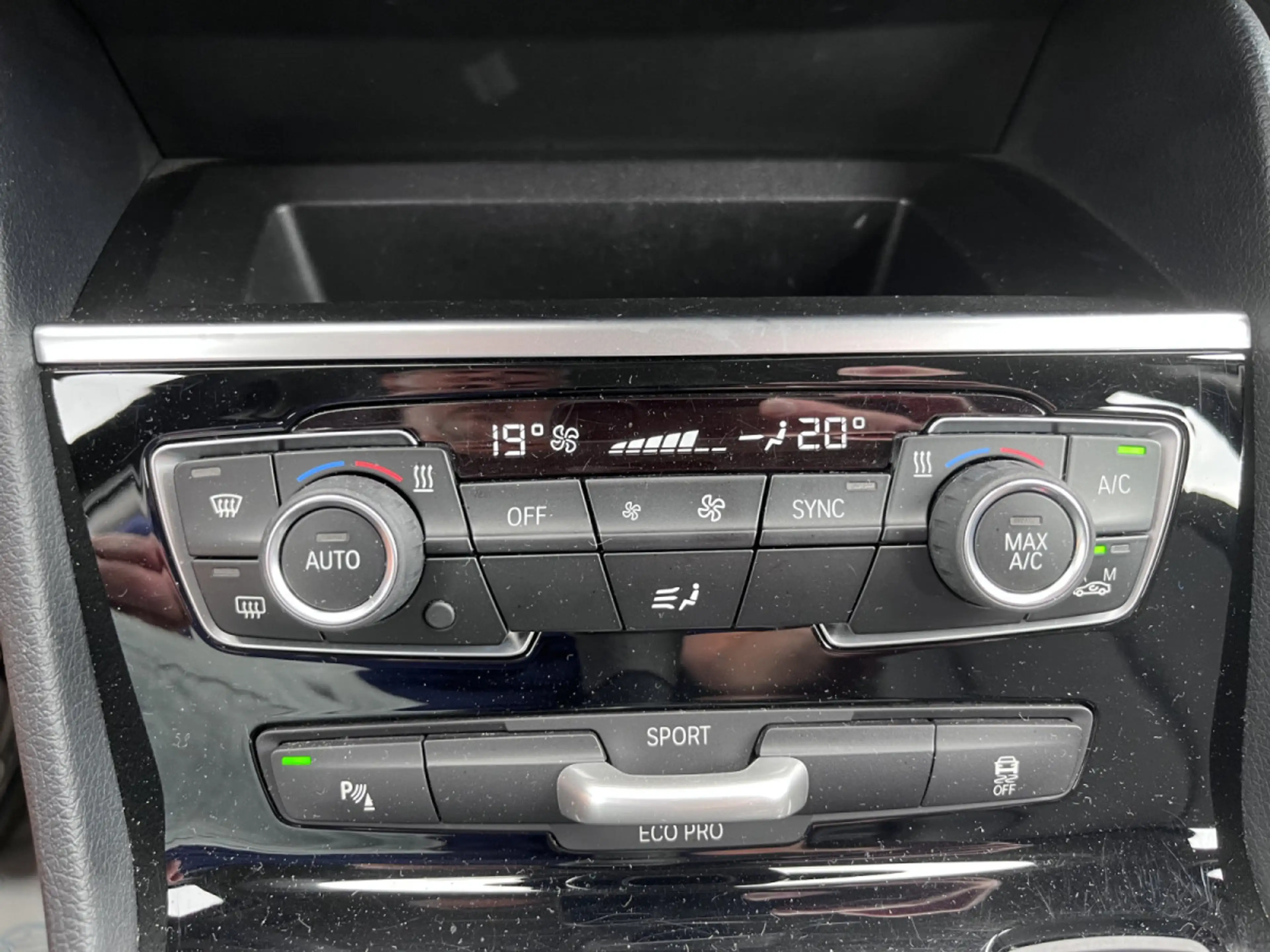 BMW 216 Active Tourer 216d Business - LED - Navigation -Cu — photo 15