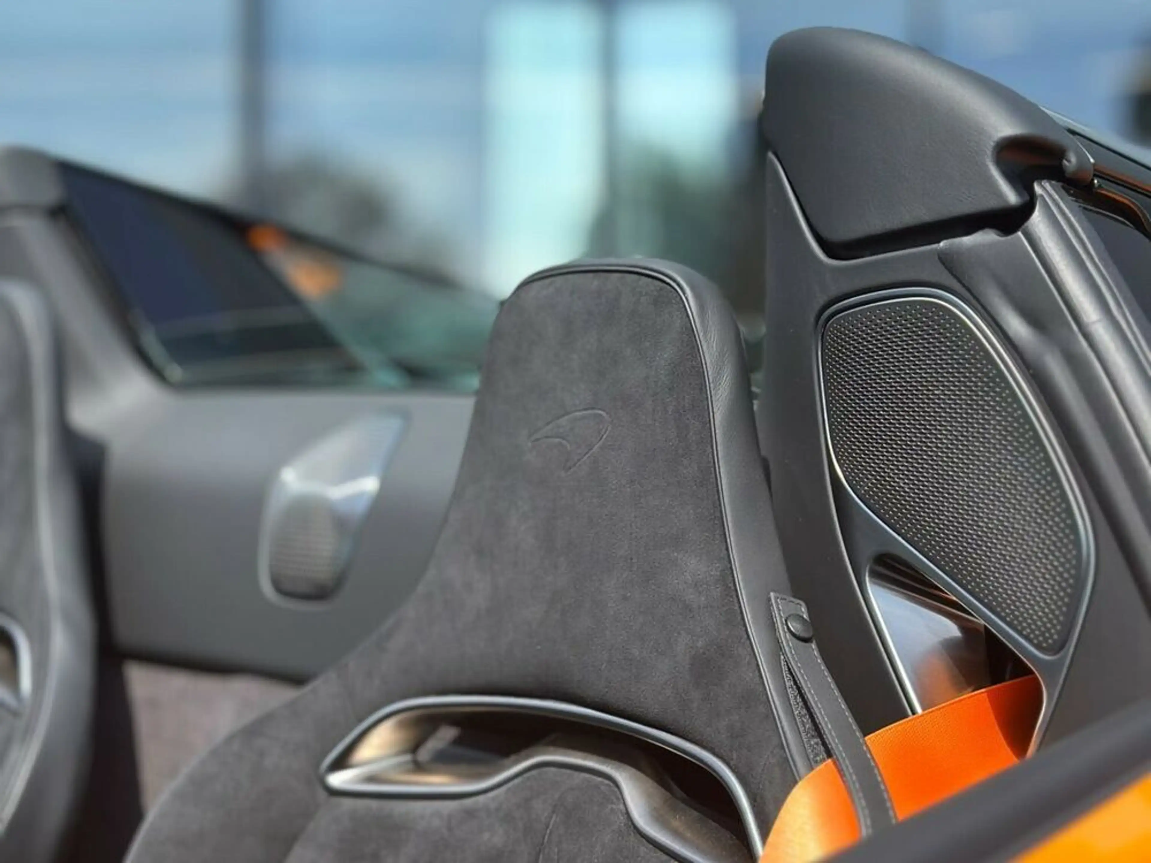 McLaren Artura Artura Spider / 1000GP / 1 of 3 / MSO McLaren Ora — photo 12