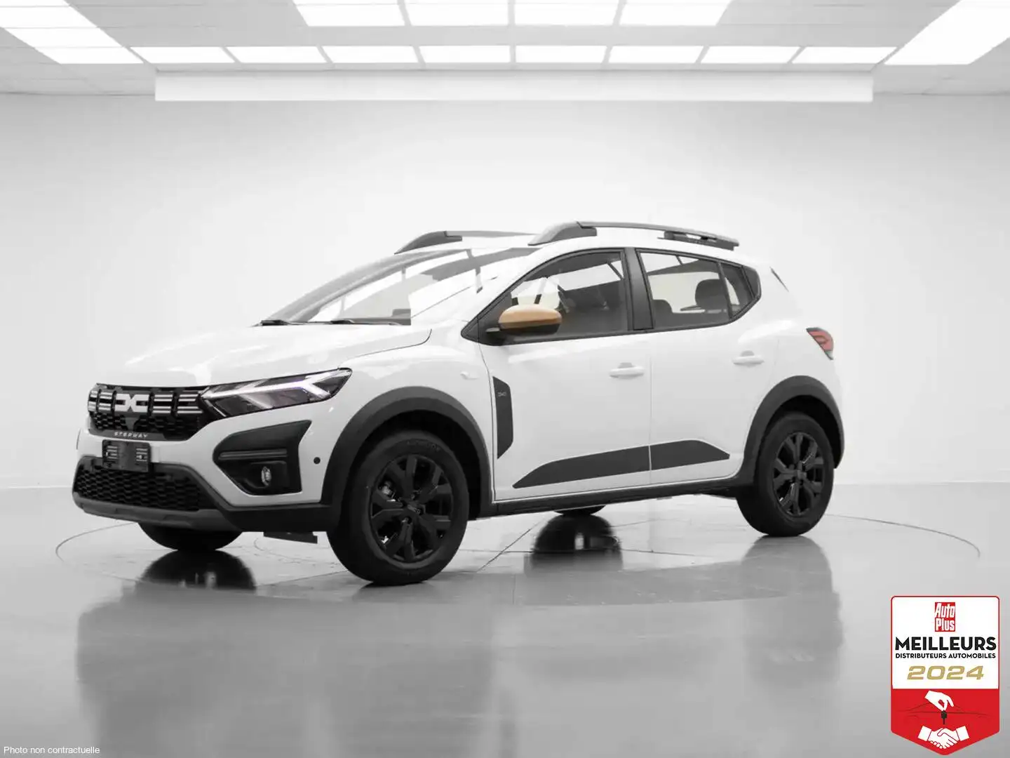 Dacia Sandero ECO-G 100 Stepway Expression Bílá - 1