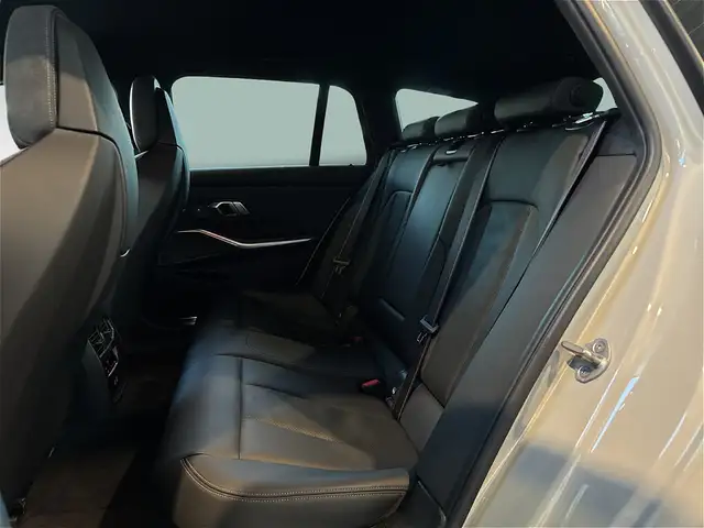 BMW M3 Competition M xDrive Touring Ind. Kreide Ansicht 11