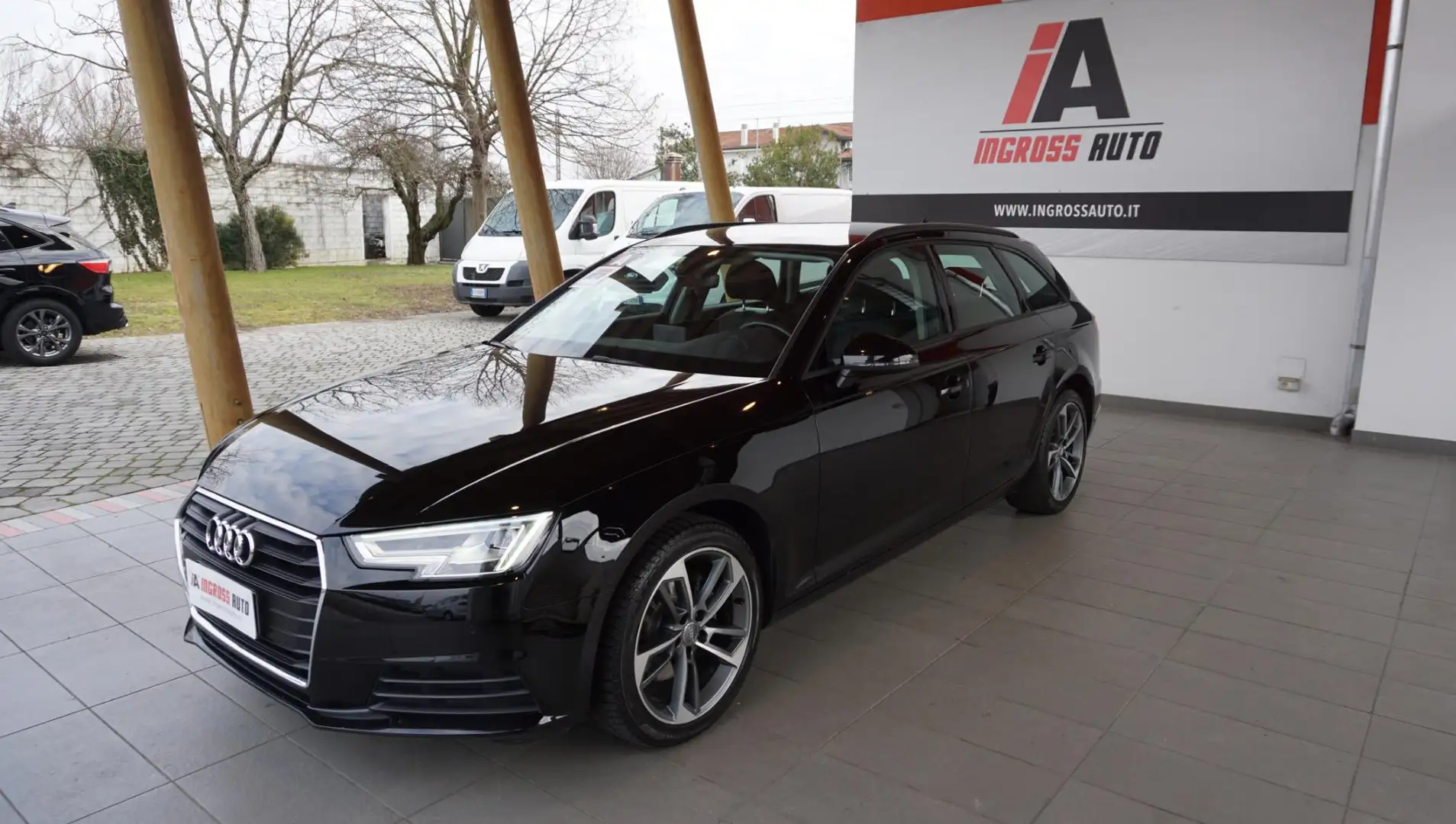 Audi A4 Avant 2.0 TDI 150 CV S tronic Business Sport Noir - 1