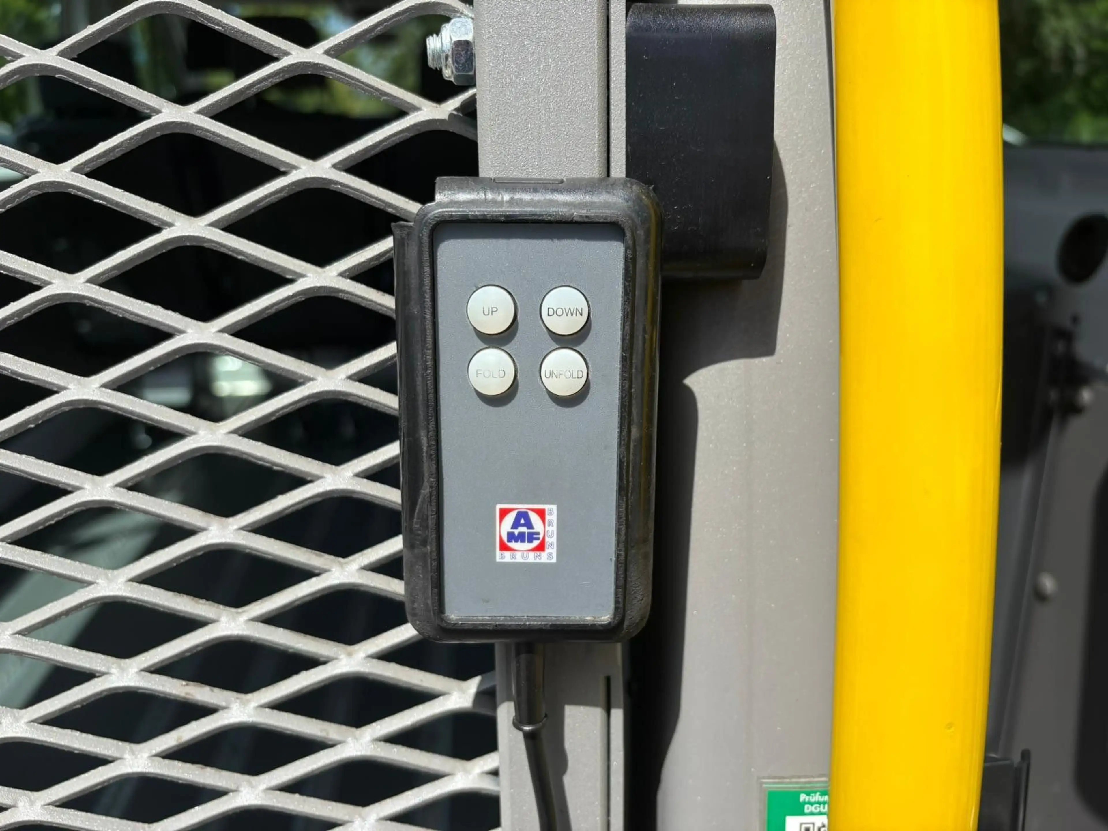 Volkswagen Crafter mittellang Hochdach LIFT BTW Trittstufe — photo 15