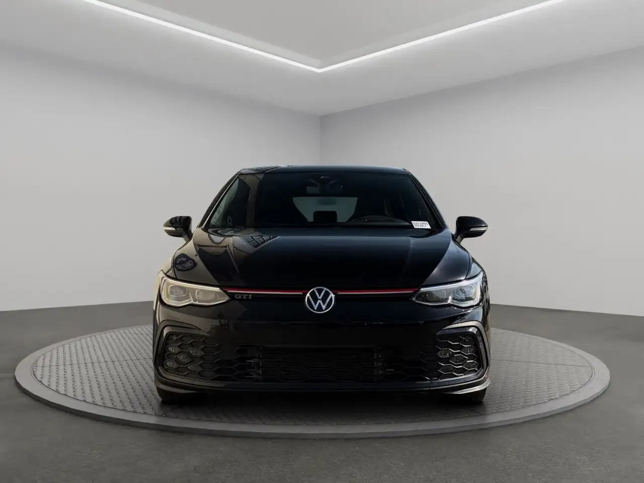 Volkswagen Golf GTI снимка Volkswagen Golf GTI