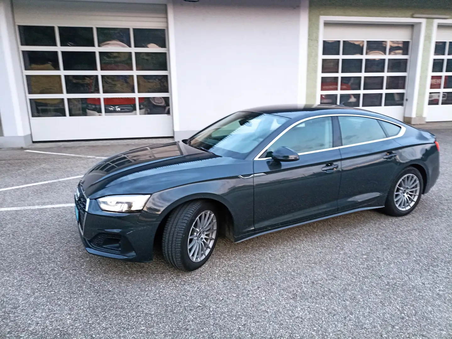 Audi A5 SB 30 TDI,Navi,Tempo,Leder,SZH,ALU Grau - 2