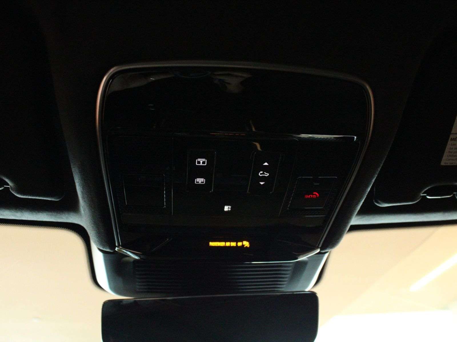2026 Land Rover Range Rover Sport CALL 403-910-7881 OR TEXT 587-355-2339 FOR IMMEDIA thumb 36