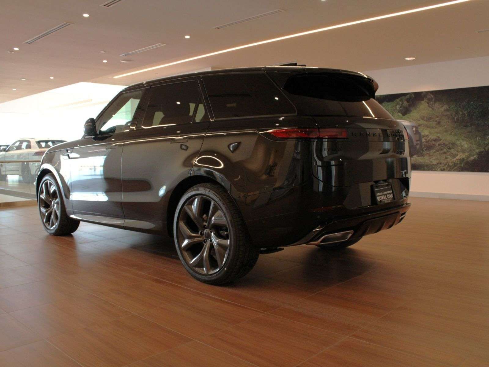 2026 Land Rover Range Rover Sport CALL 403-910-7881 OR TEXT 587-355-2339 FOR IMMEDIA thumb 9