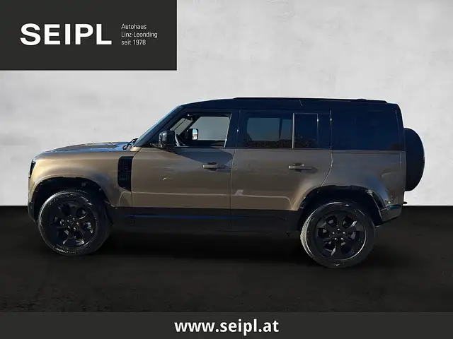 Land Rover Defender 110 D250 AWD X-Dynamic SE Aut. MY26 Ansicht 3