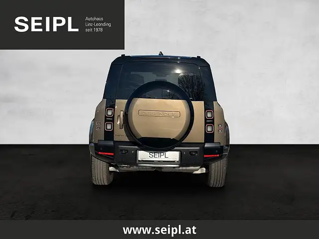 Land Rover Defender 110 D250 AWD X-Dynamic SE Aut. MY26 Ansicht 5