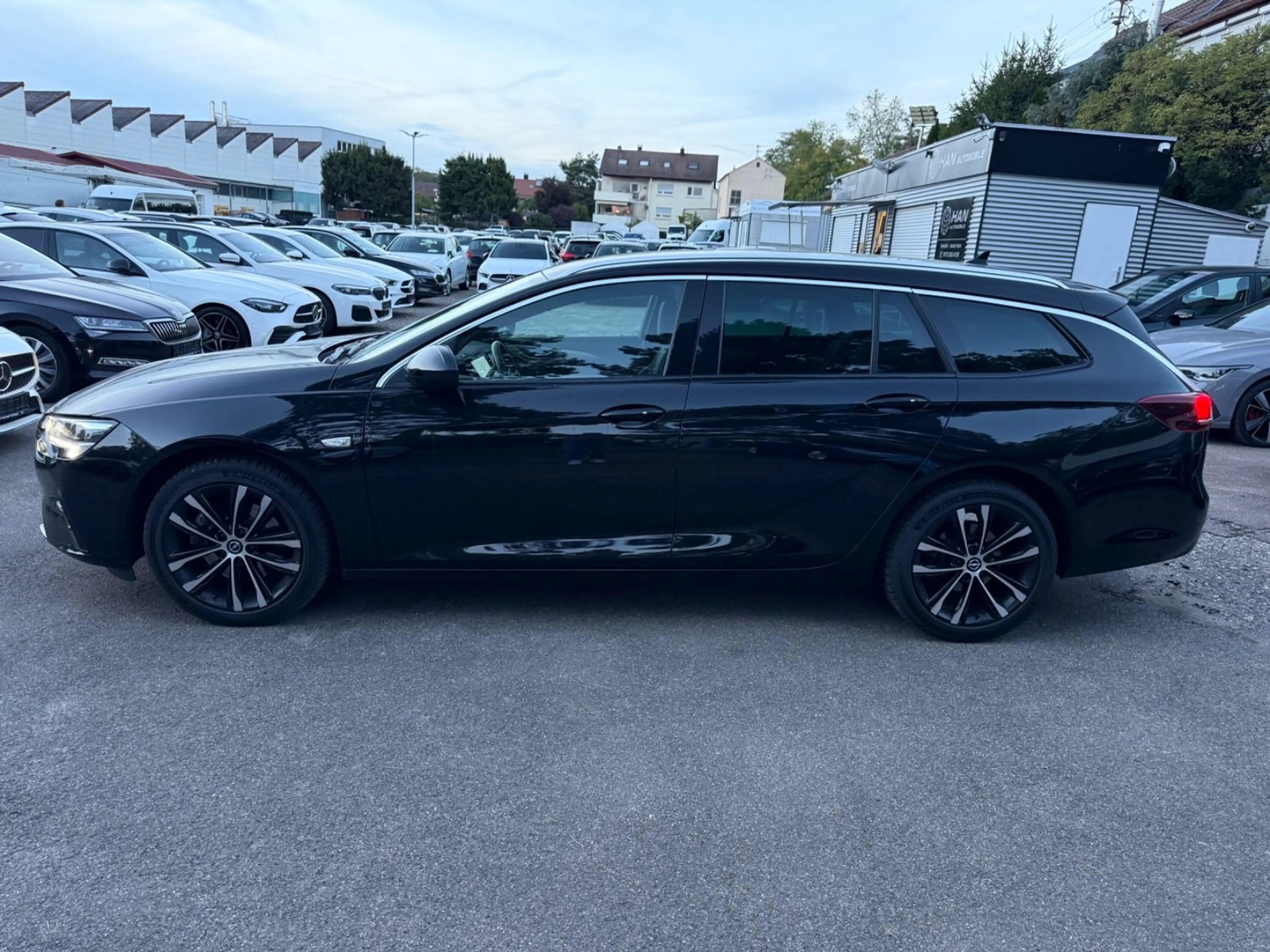 Opel Insignia B Sports Tourer Elegance — photo 4