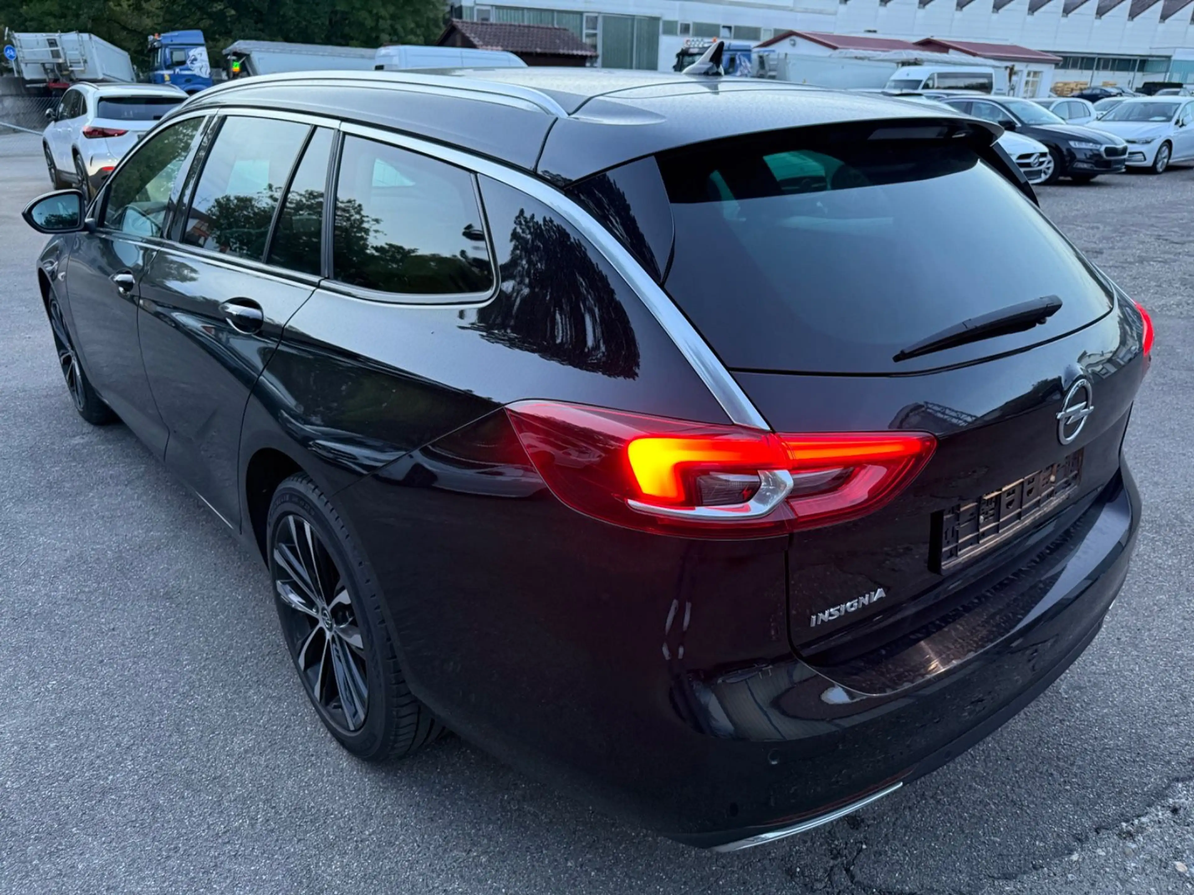 Opel Insignia B Sports Tourer Elegance — photo 7