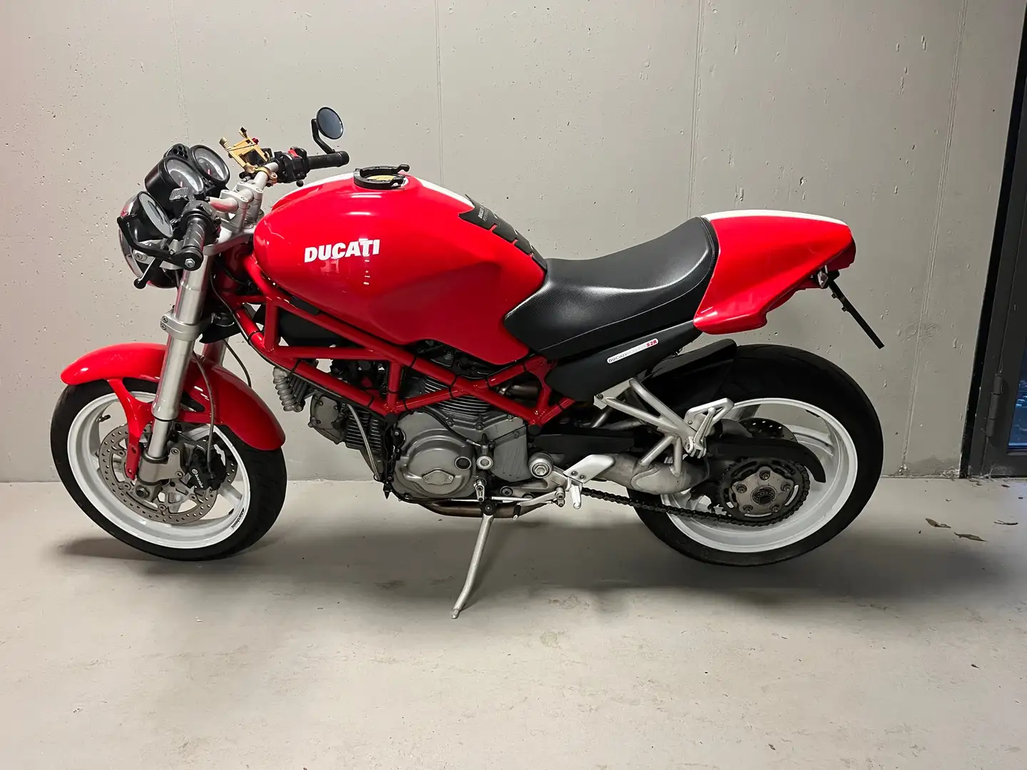 Ducati Monster S2R 800 cc Piros - 2