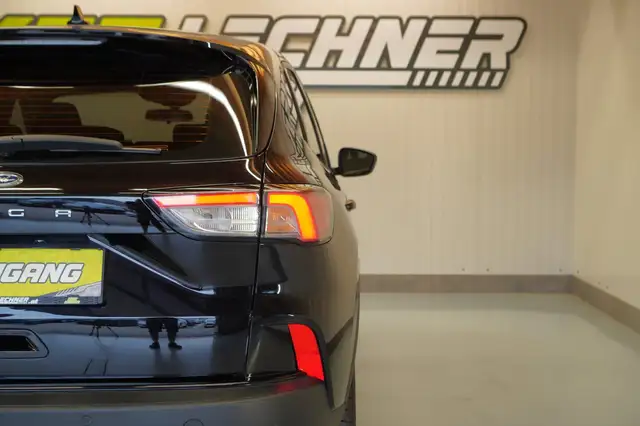 Ford Kuga view 6