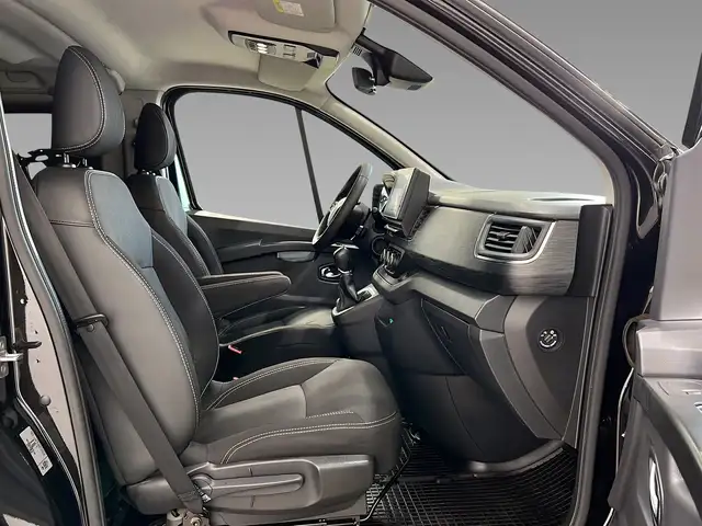 Renault Trafic view 12