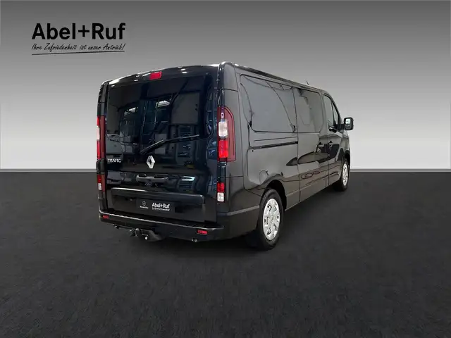 Renault Trafic view 7