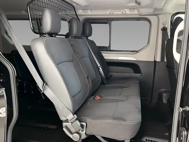 Renault Trafic view 10