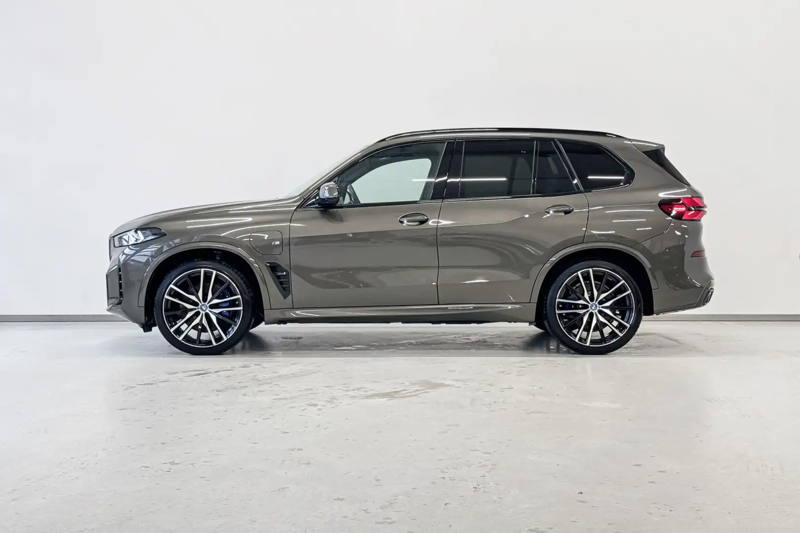 BMW X5 xDrive50e M Sportpakket Pro Aut. Bruin - 2