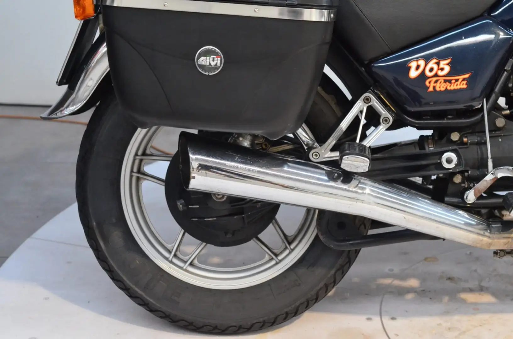 Moto Guzzi V 65 Florida 1989 + VALIGE Blue - 2