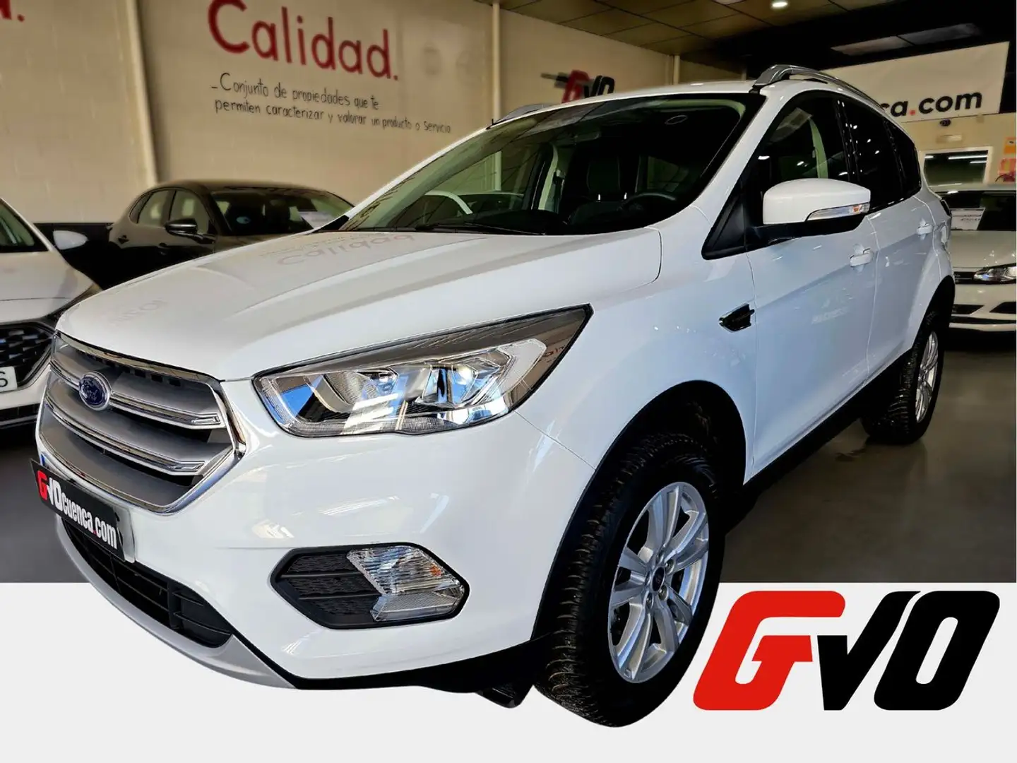 Ford Kuga 1.5TDCi Auto S&S Trend+ 4x2 120 Blanc - 1