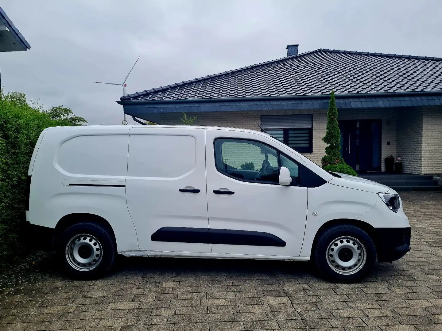 Opel Combo E Cargo XL Edition (erhöhte Nutzlast) Blanc - 2