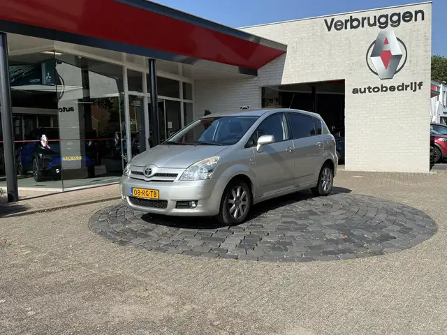 Toyota Corolla Verso 1.8 VVT-i Luna 7p. | Trekhaak | HANDEL/MEENEEMPRIJ