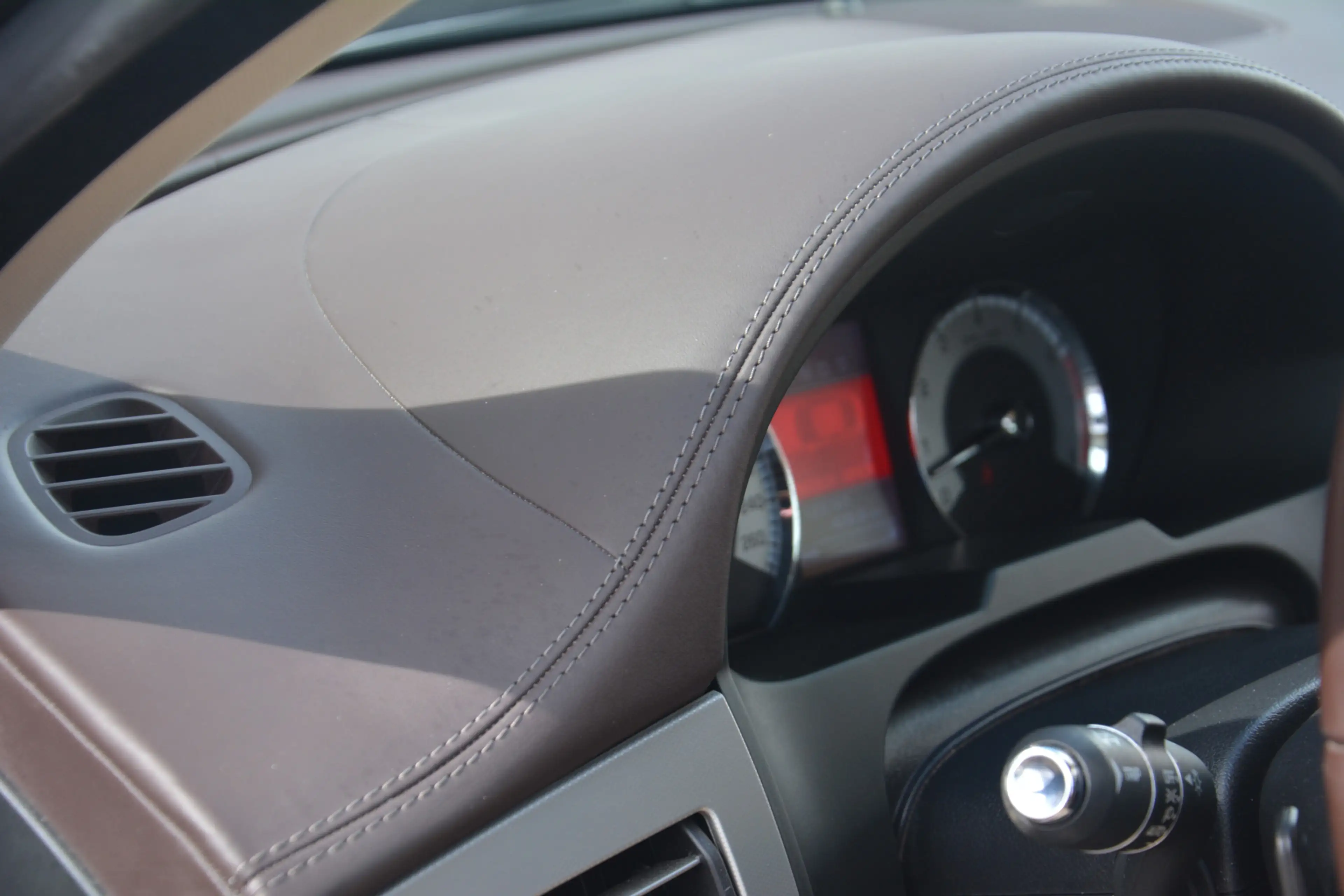 Jaguar XF 4.2 V8 Premium Luxury | Navigatie | Camera | Keyle — photo 26