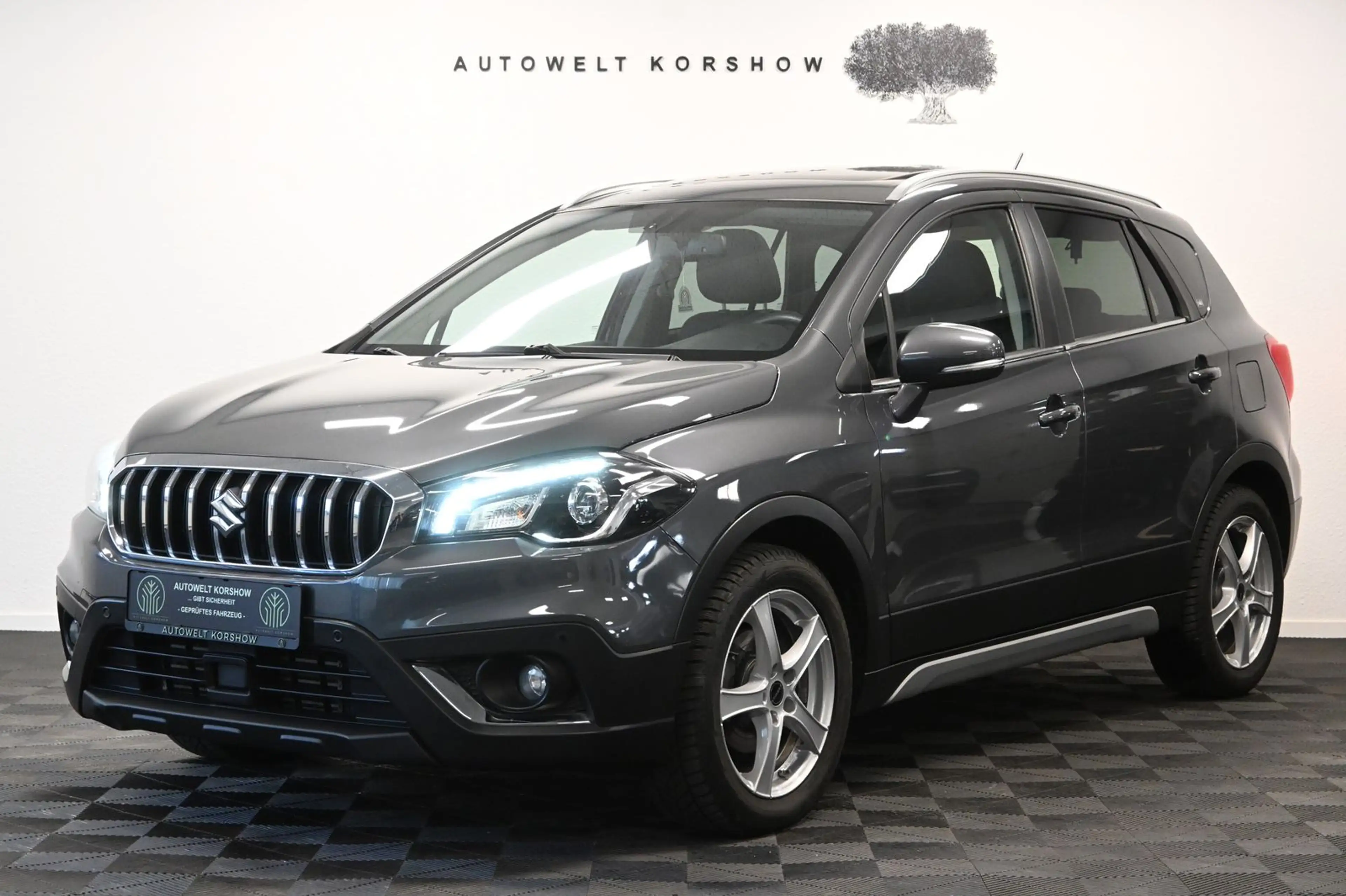 Suzuki SX4 S-Cross Club *KAMERA*LED*CARPLAY*SHZ*NAVI — photo 3