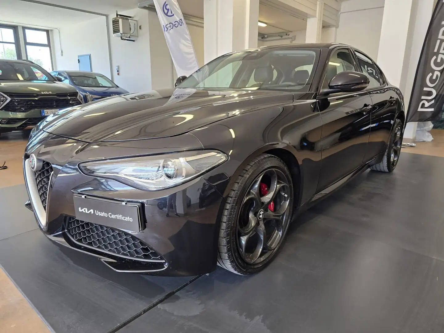 Alfa Romeo Giulia Giulia 2.2 Turbodiesel 180 CV AT8 Super Nero - 1