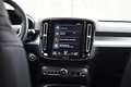 Volvo XC40 D4 190PK Automaat AWD Momentum / Navigatie / Verwa Zwart - thumbnail 26
