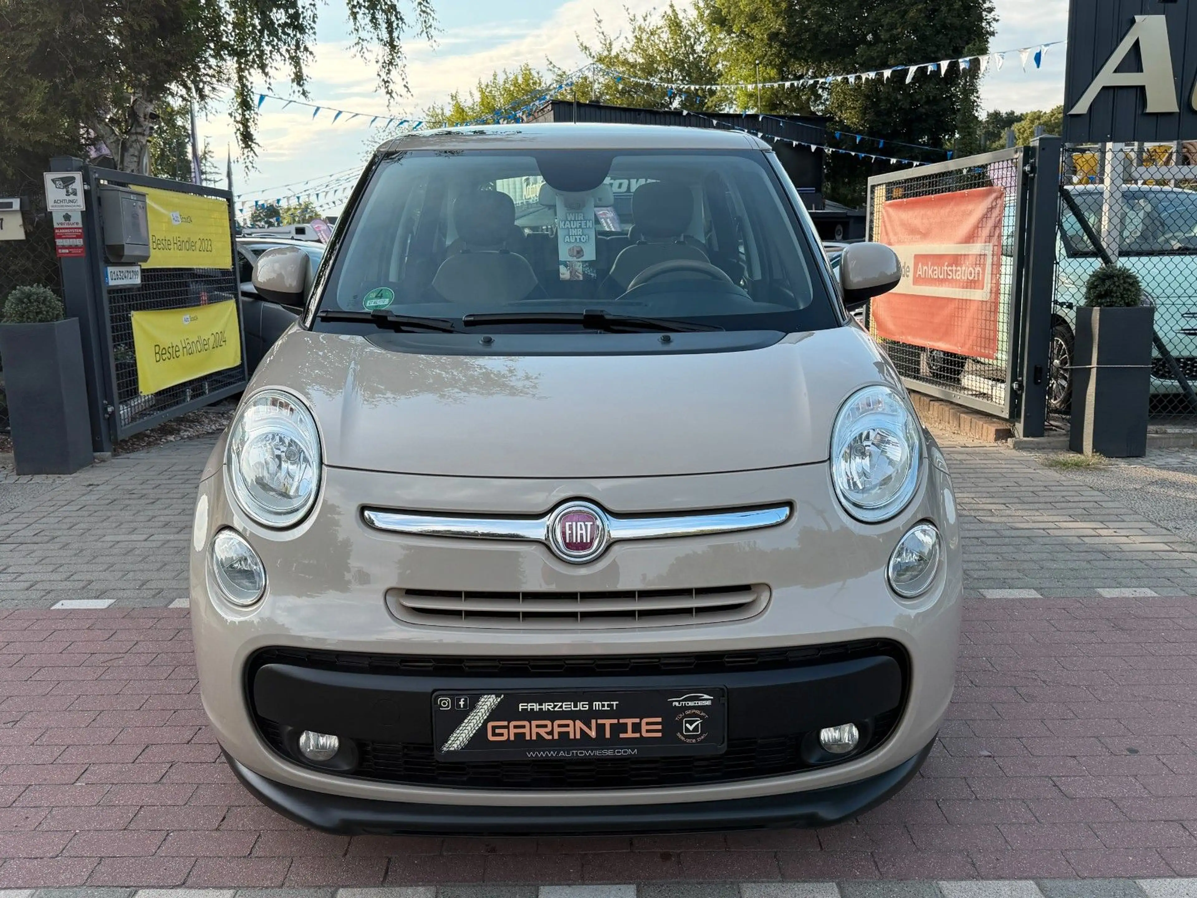 Fiat 500L Lounge 1.3JTD*Panorama*Klimaaut.*Temp*PDC — photo 2