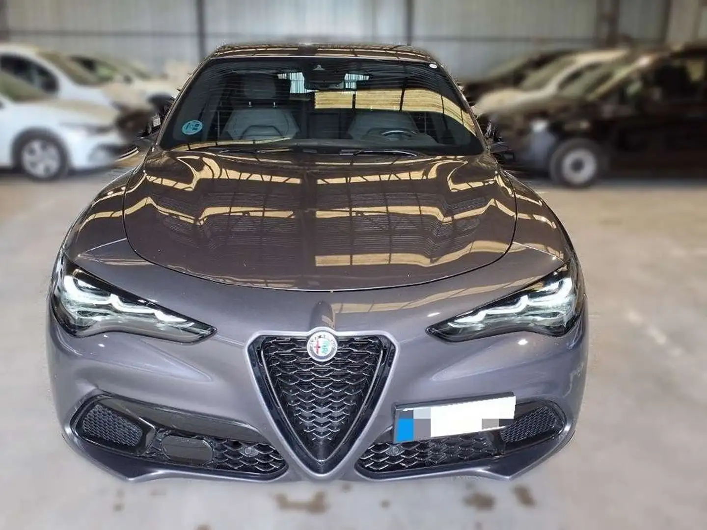 Alfa Romeo Stelvio 2.2 Diésel 154kW (210CV) Veloce Q4 Gris - 1