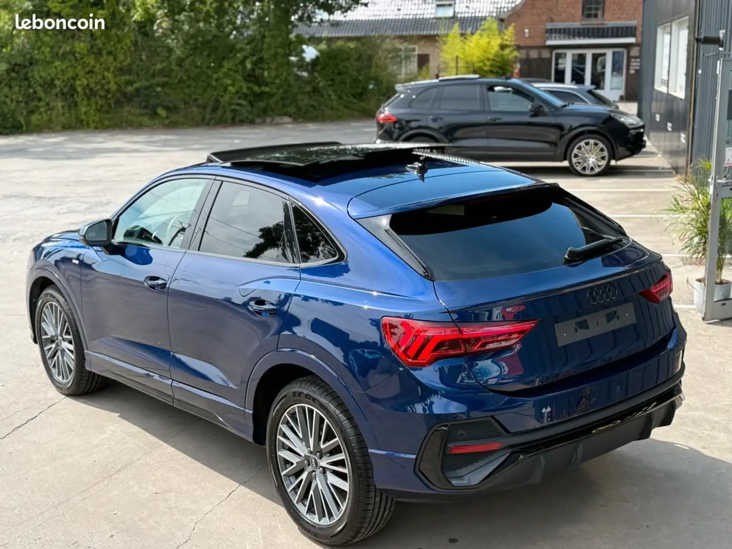 Audi Q3 II 35 TDI 150ch S line tronic 7 BVA, Toit Pano, Ca Blu/Azzurro - 2