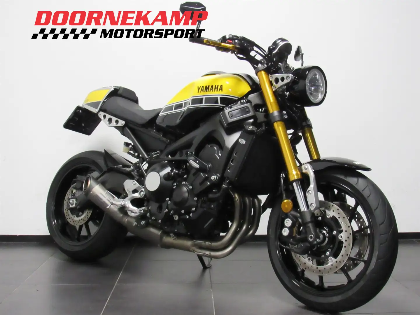 Yamaha XSR 900 60 TH ANNIVERSARY ABS Geel - 2