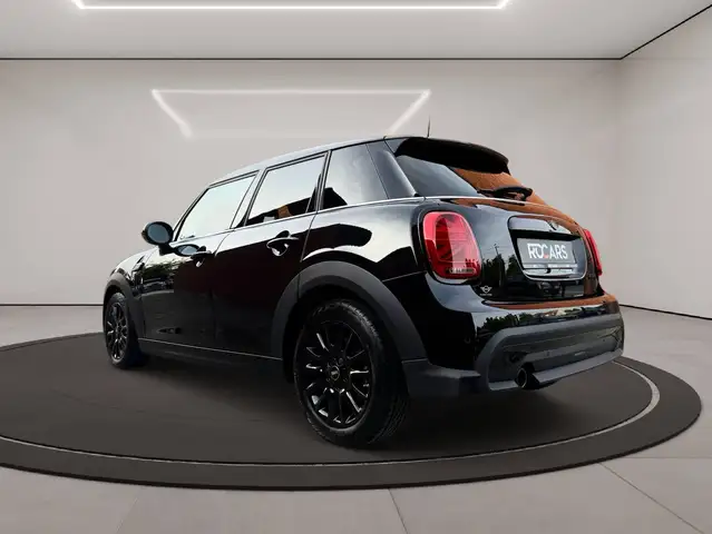 Mini Cooper Cooper view 8