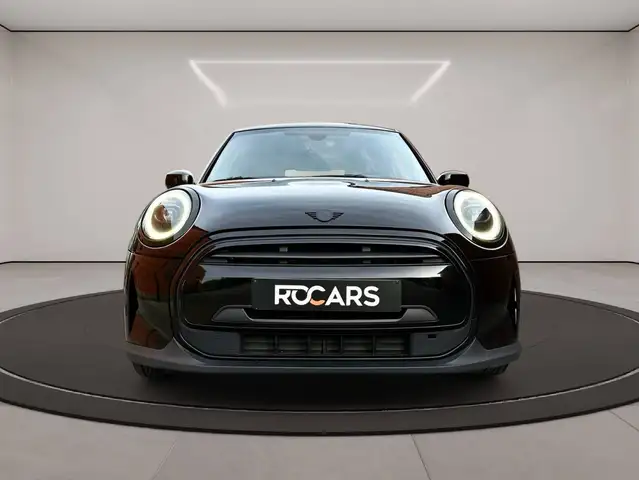 Mini Cooper Cooper view 2