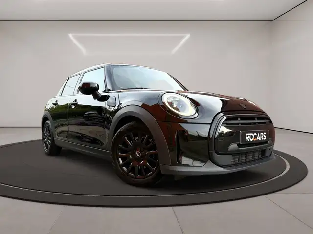 Mini Cooper Cooper view 3
