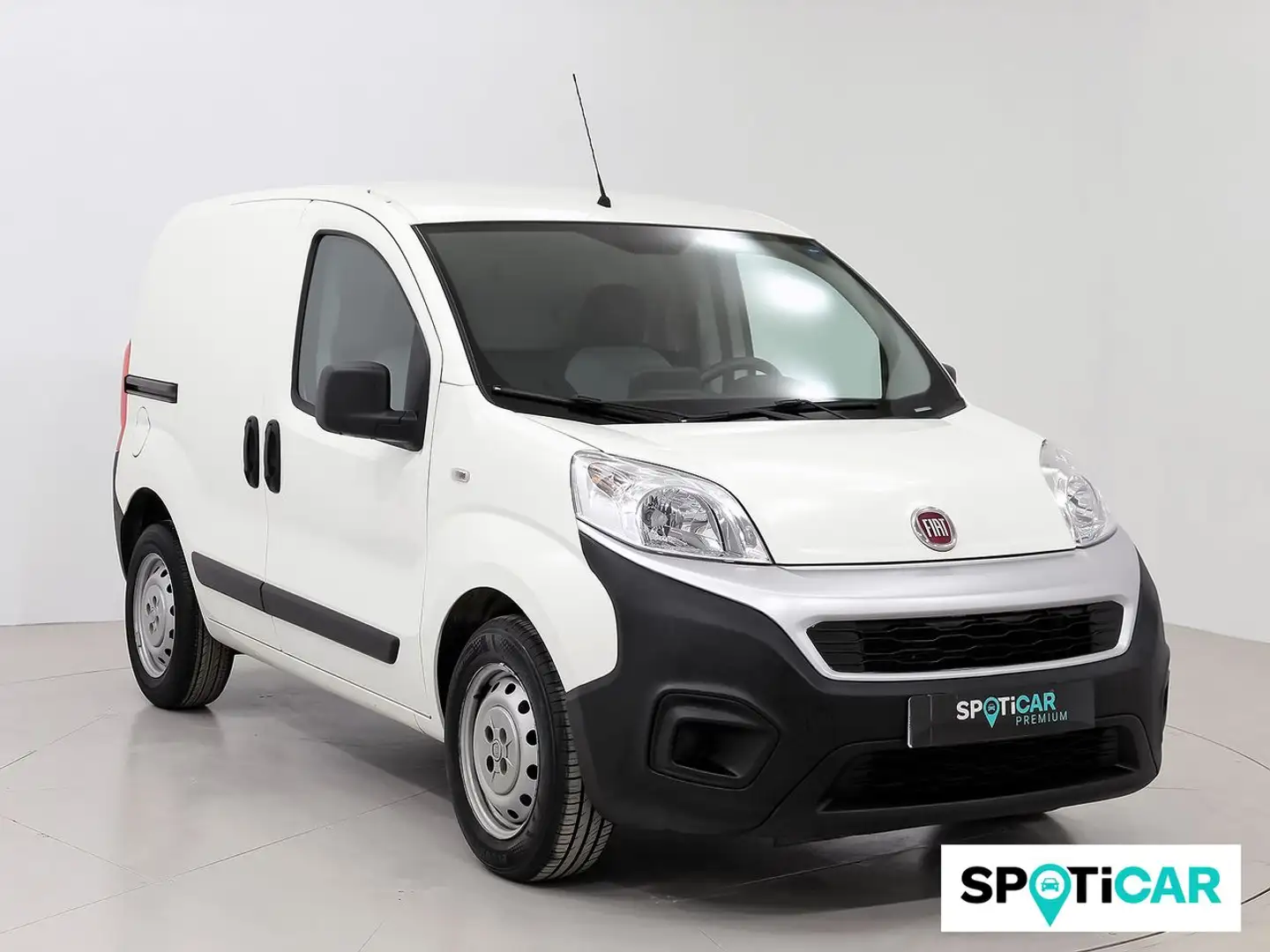 Fiat Fiorino Comercial CARGO 1.3 MULTIJET 16V 95 SX 4P Wit - 1