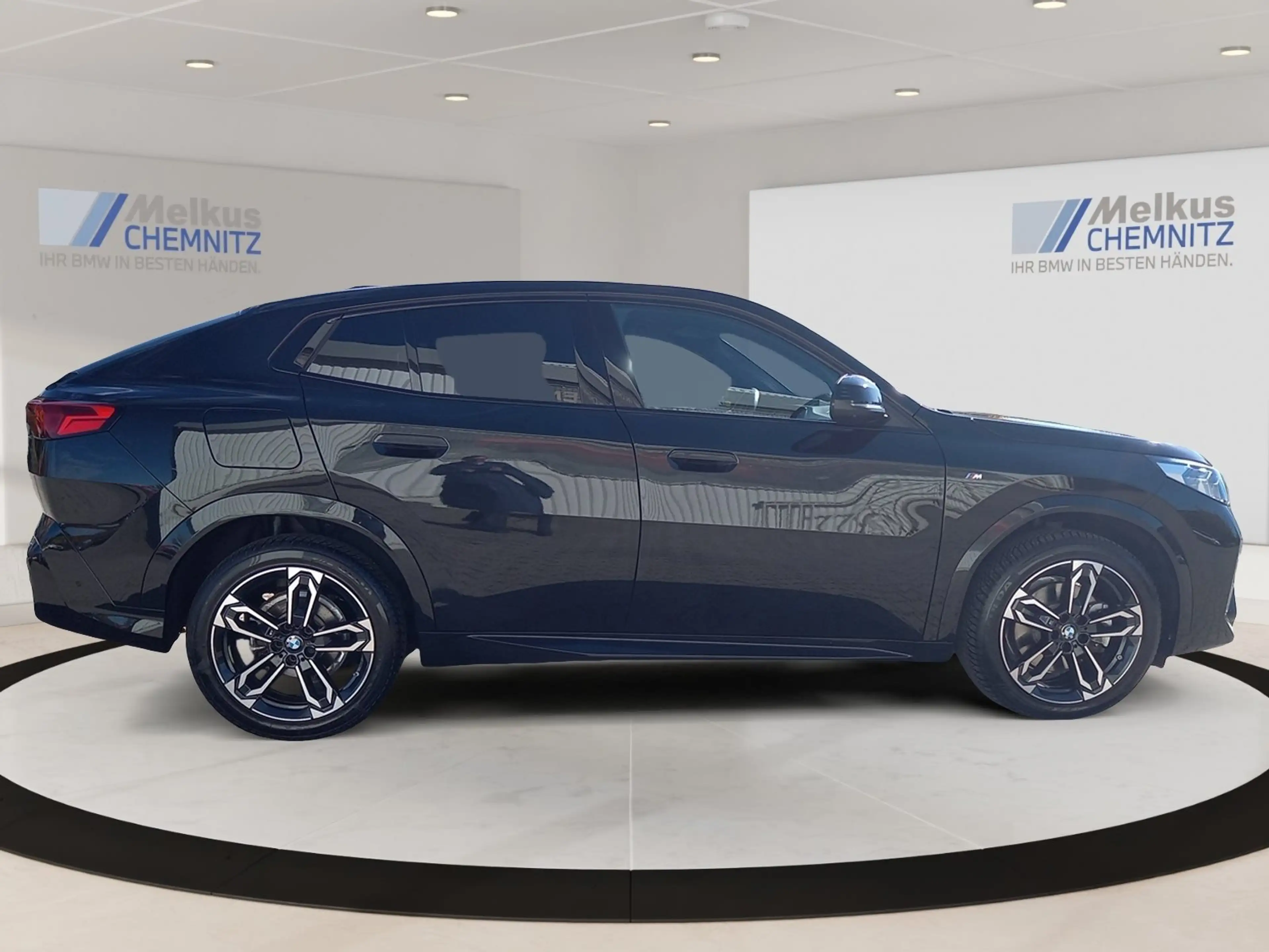 BMW X2 sDrive20i M-Sport/AHK/Iconic/Head-Up/ACC/uvam — photo 6