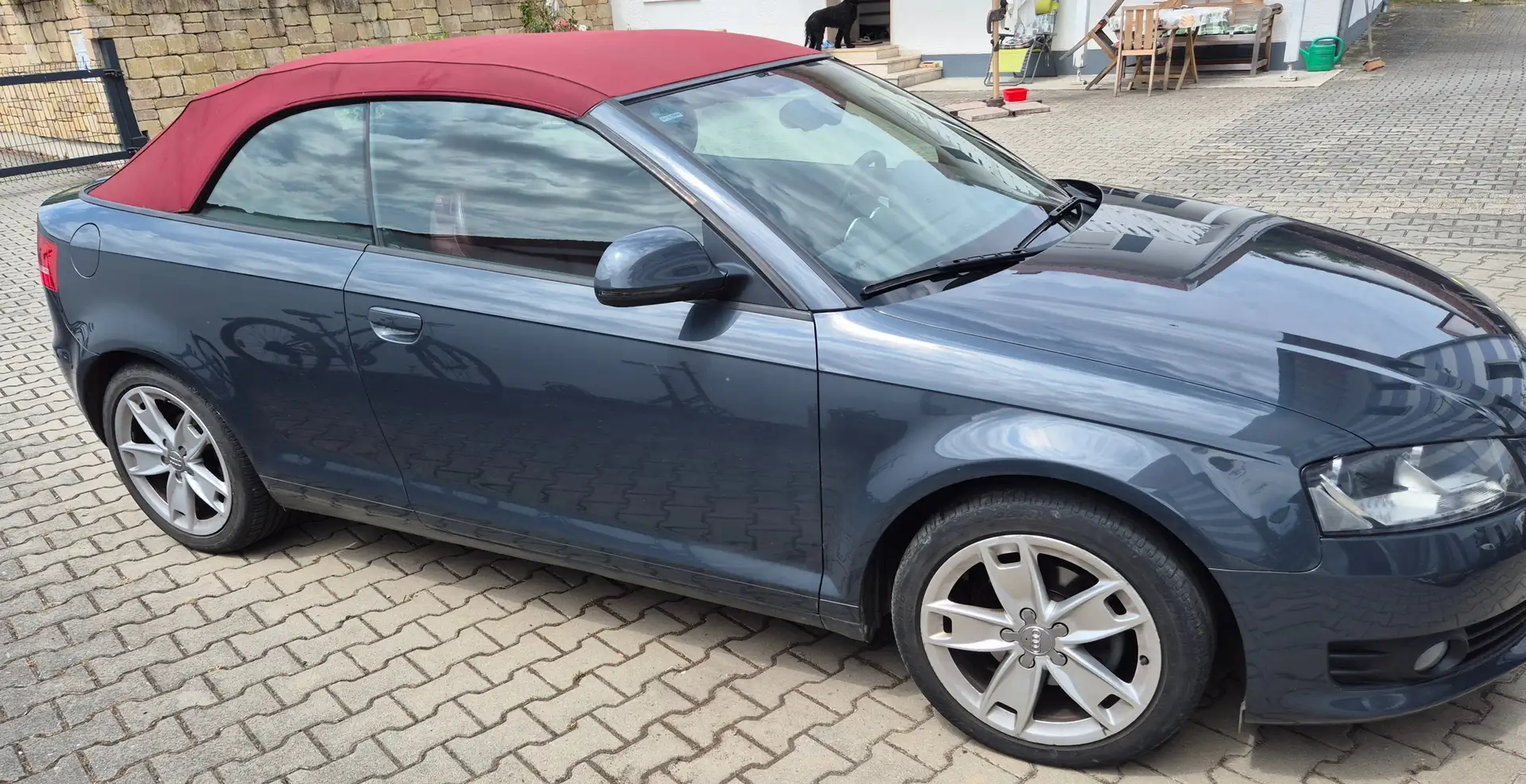 Audi A3 A3 Cabriolet Cabriolet 1.8 TFSI Attraction Blau - 2