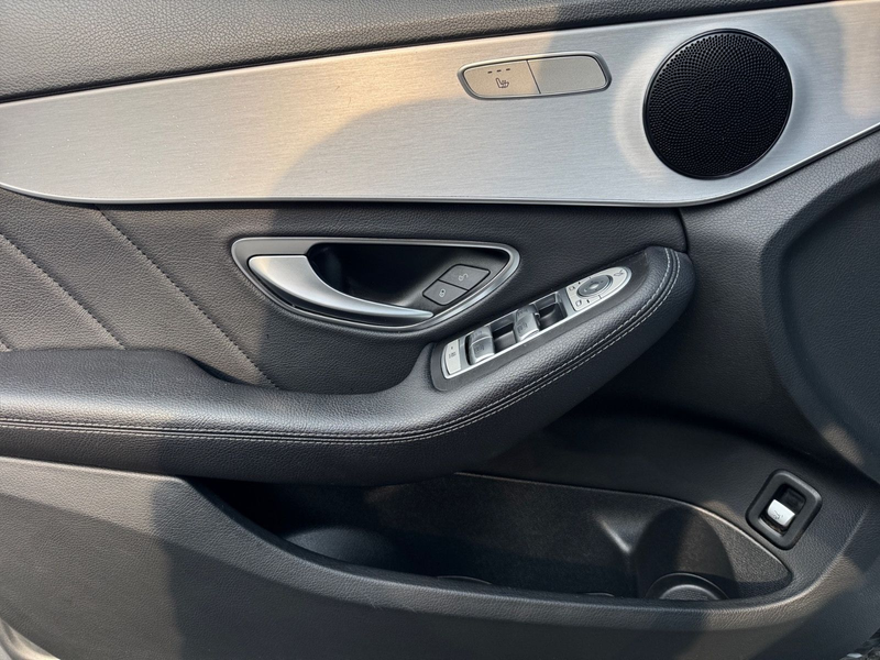 Mercedes-Benz C 300 AMG Line | AHK | Kamera | Carplay | LED — photo 11