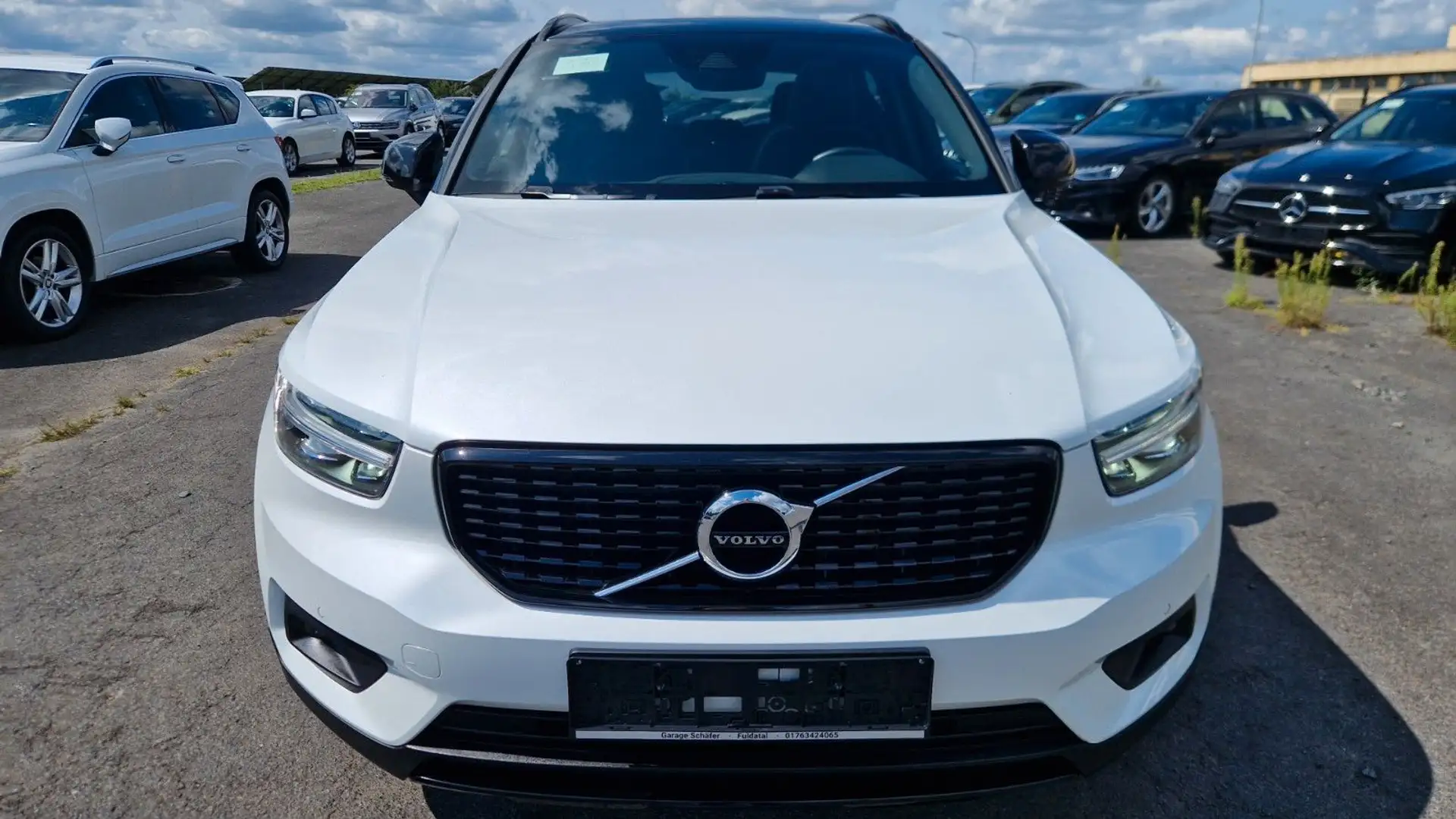 Volvo XC40 R Design AWD R-Design 1.Hand Pano Kamera Weiß - 2