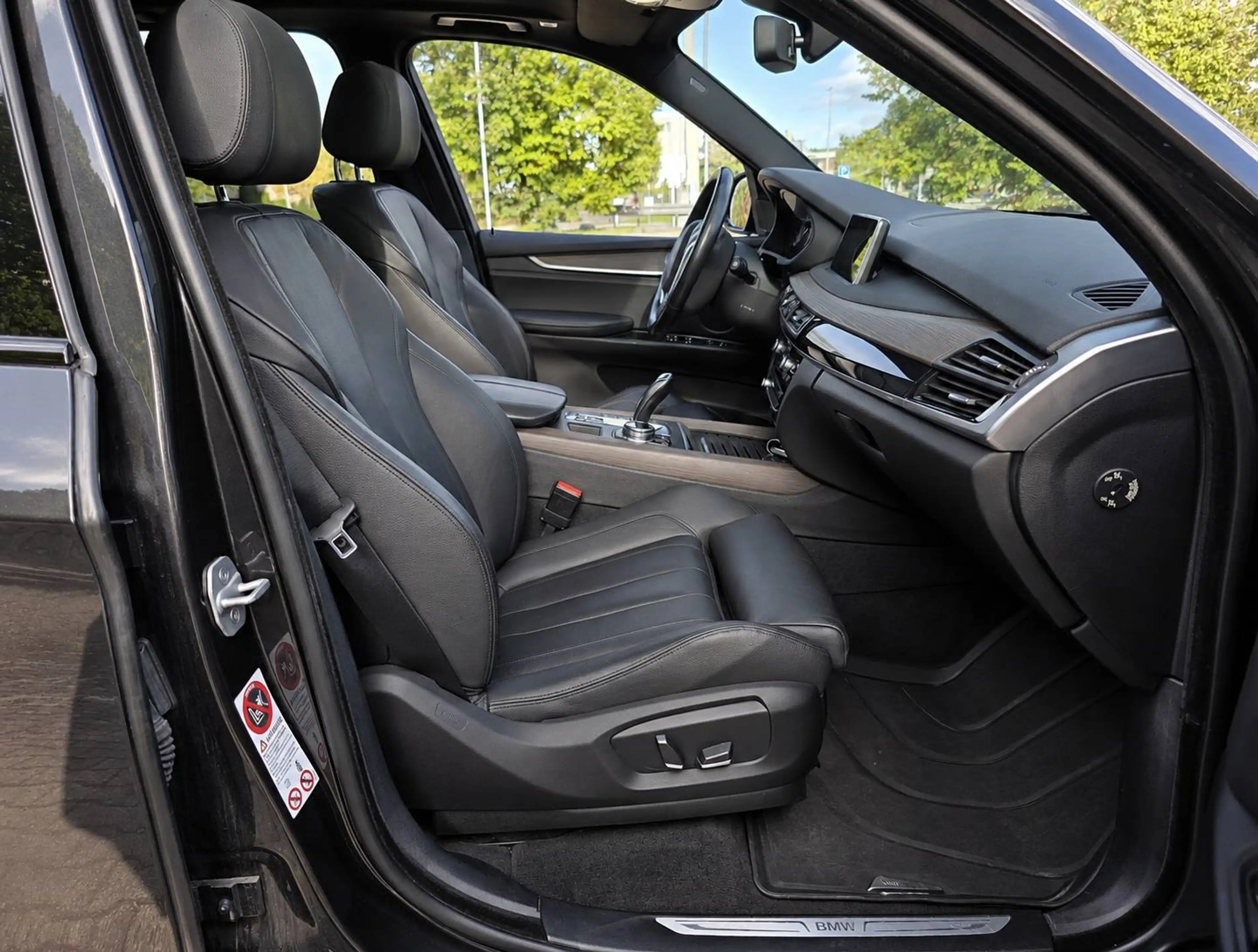 BMW X5 xDrive 30d F15 – Pano / Kamera / Kurvenlicht / Leder Memory / 20 Zoll — photo 15
