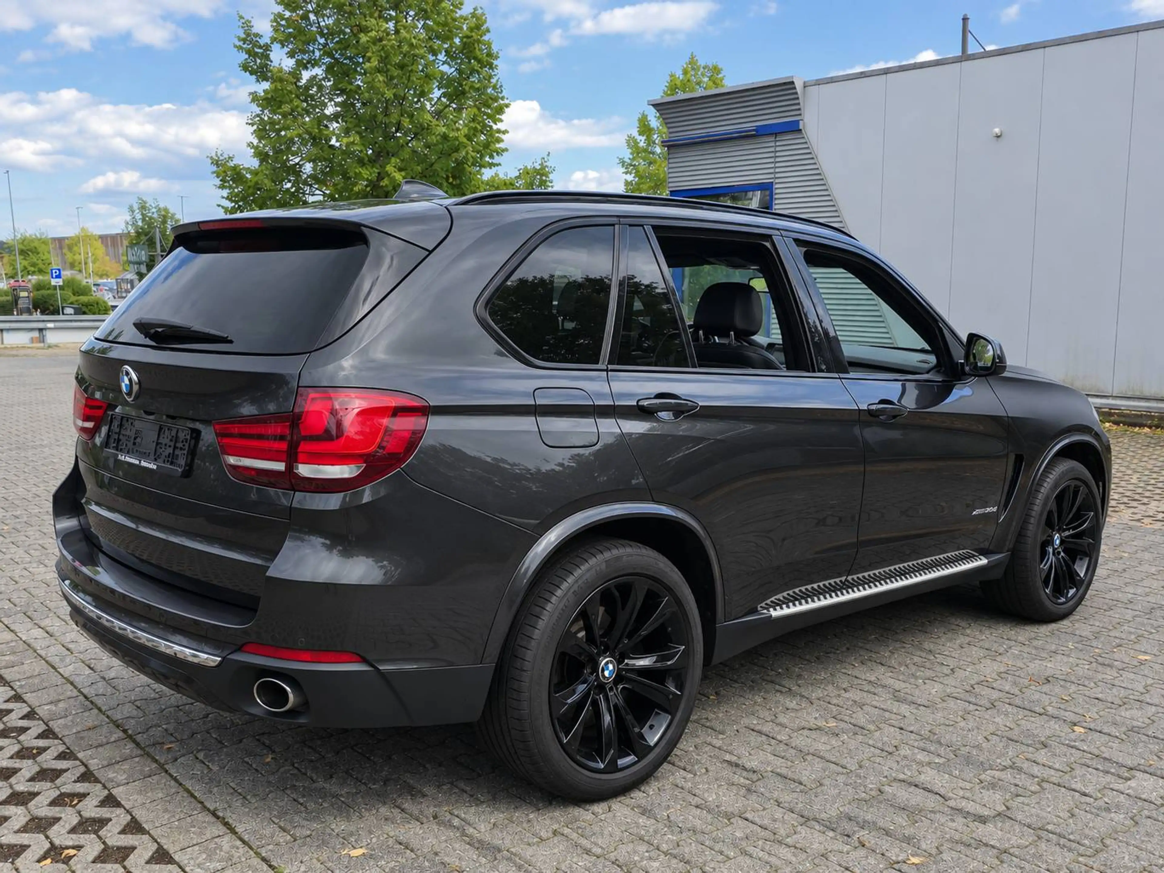 BMW X5 xDrive 30d F15 – Pano / Kamera / Kurvenlicht / Leder Memory / 20 Zoll — photo 12