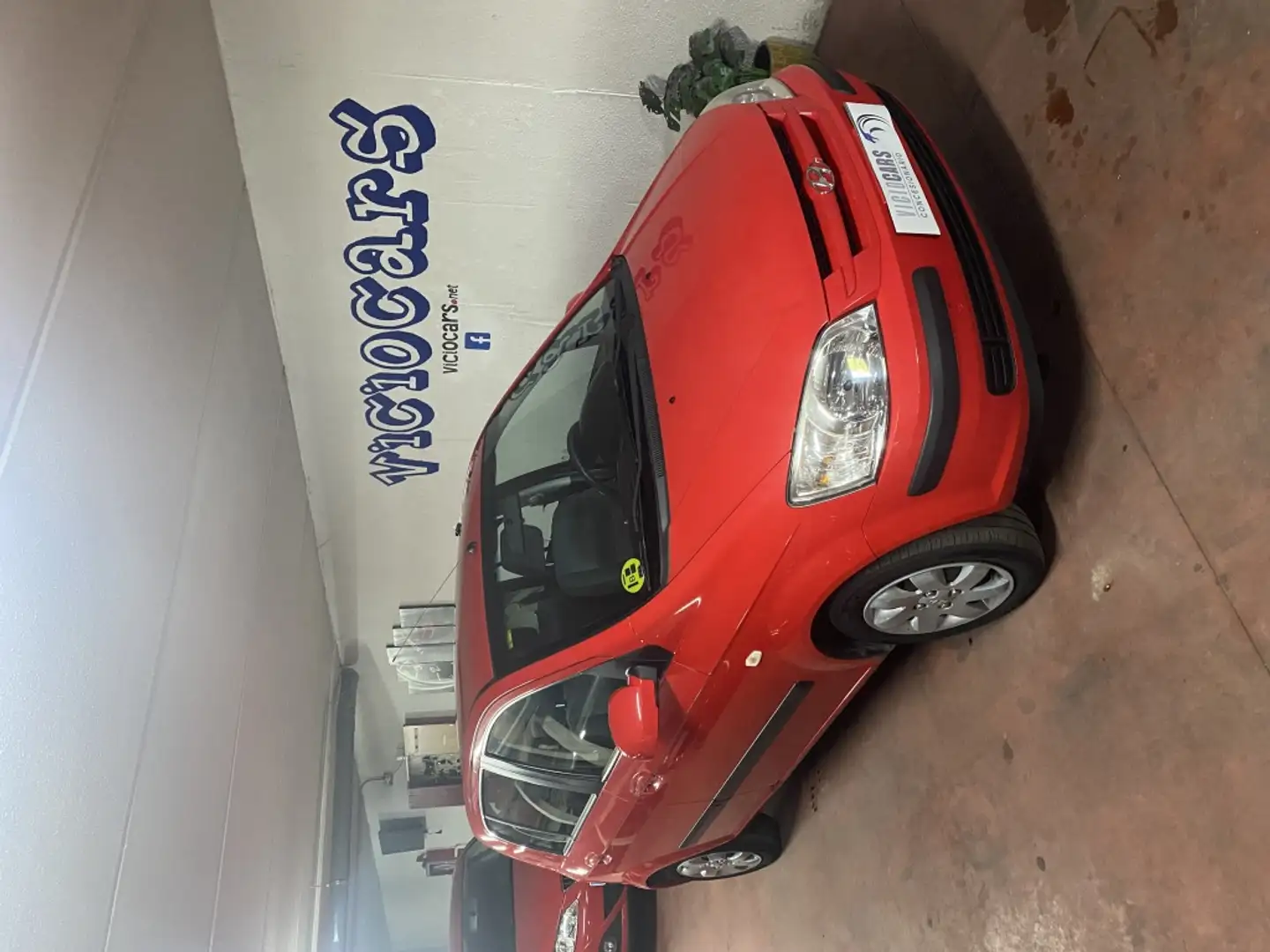 Hyundai Getz 1.3 GLS Rojo - 1
