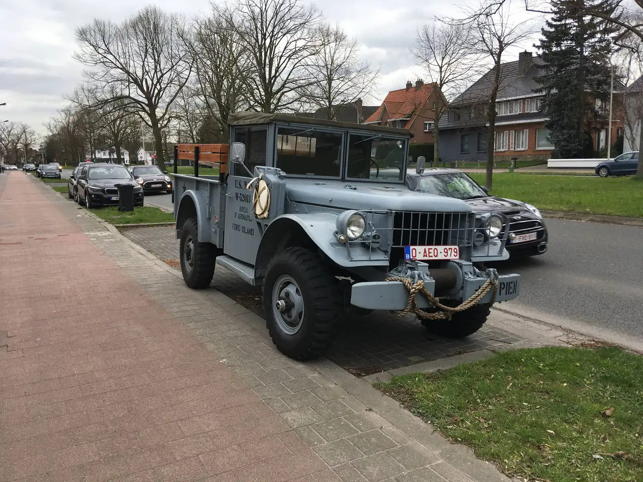 Dodge M37 - Military Jeep, foto 2