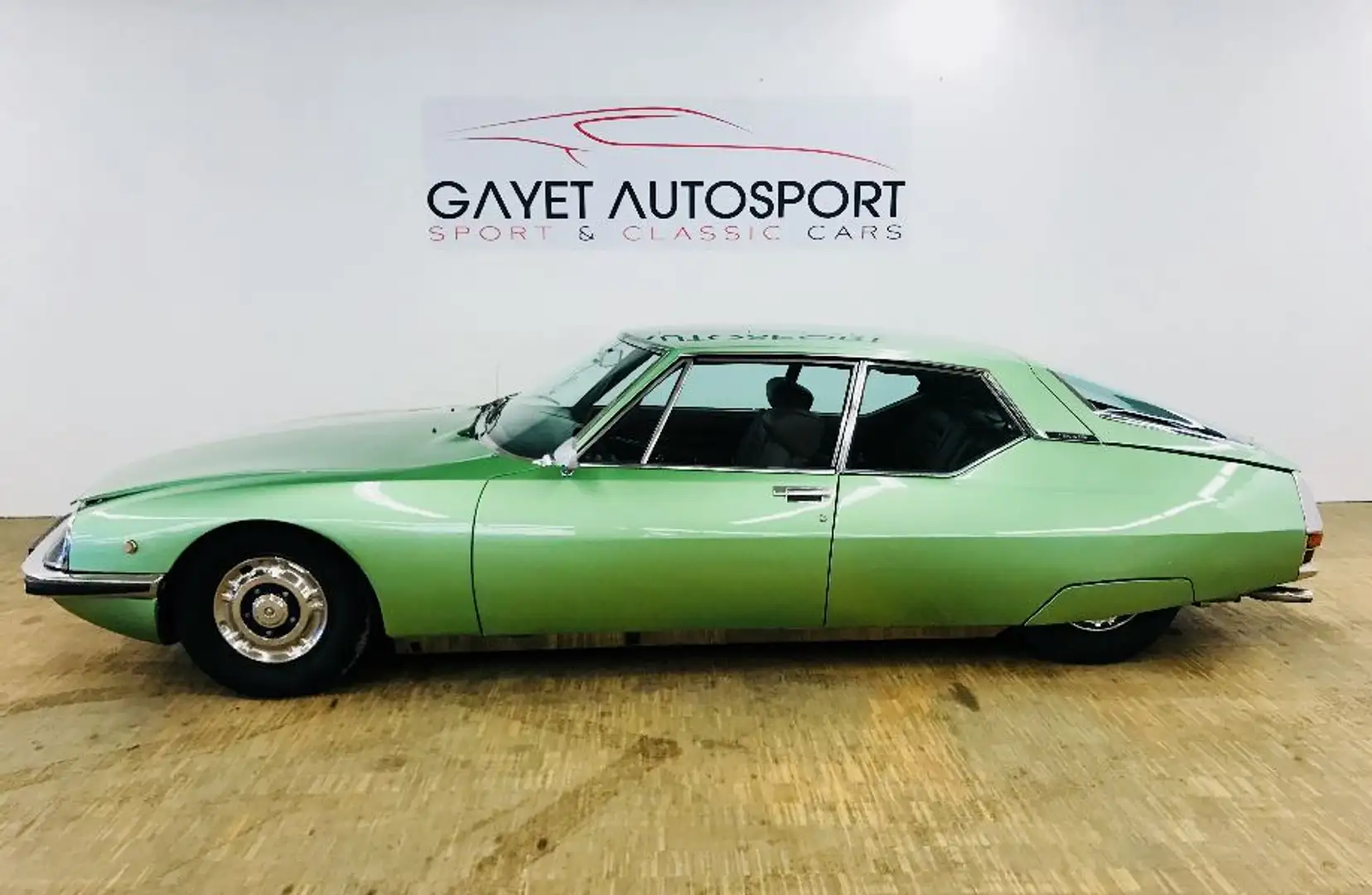 Citroen SM INJECTION A RESTAURER Grün - 2