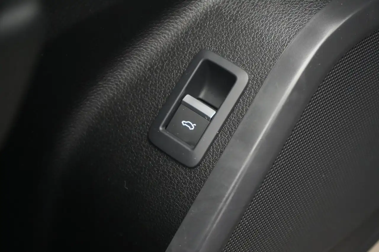 Audi Q5 40 TDI quattro S tronic Temp/Kamera/Virtual/L, миниатюра 28