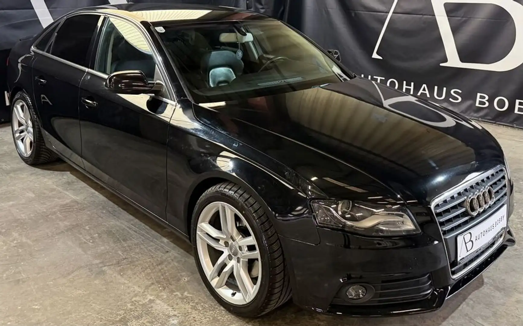 Audi A4 2,7 TDI Sport S-line Schwarz - 2